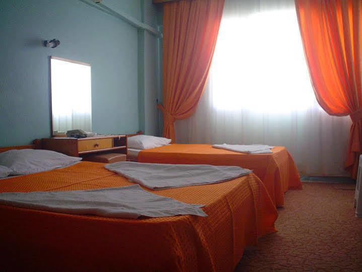 Akerdem Hotel Кушадасы Экстерьер фото